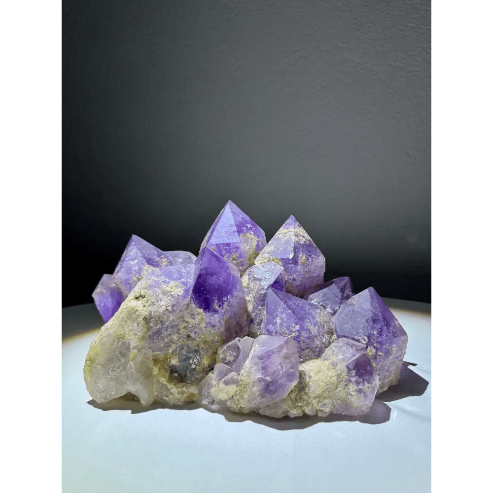 Amethyst crystal cluster - Mitho by Mineralienhotel