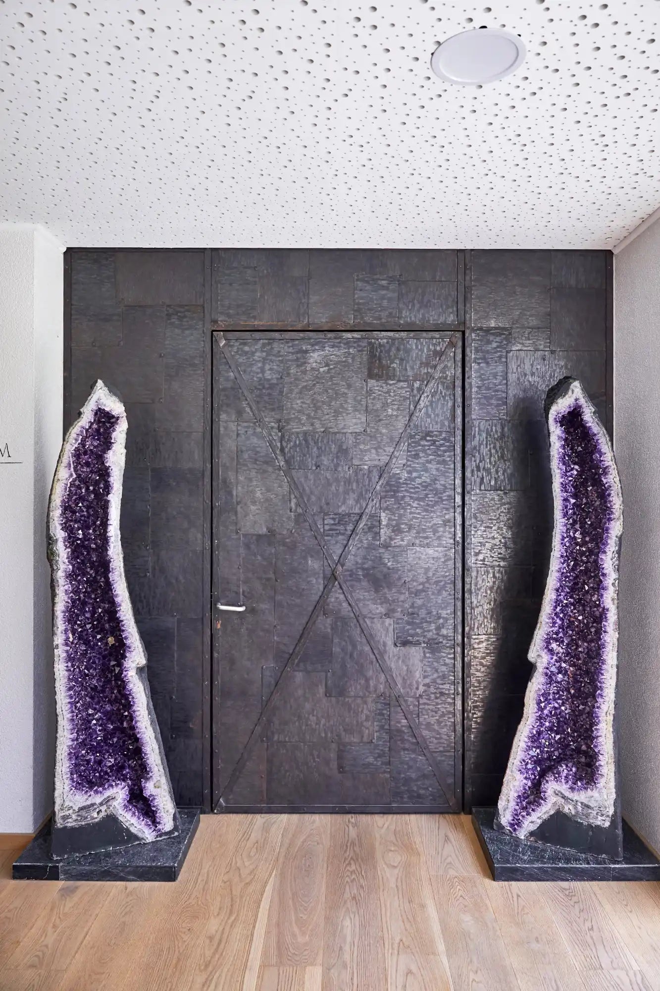 Amethyst-Geoïde-Türwächter.