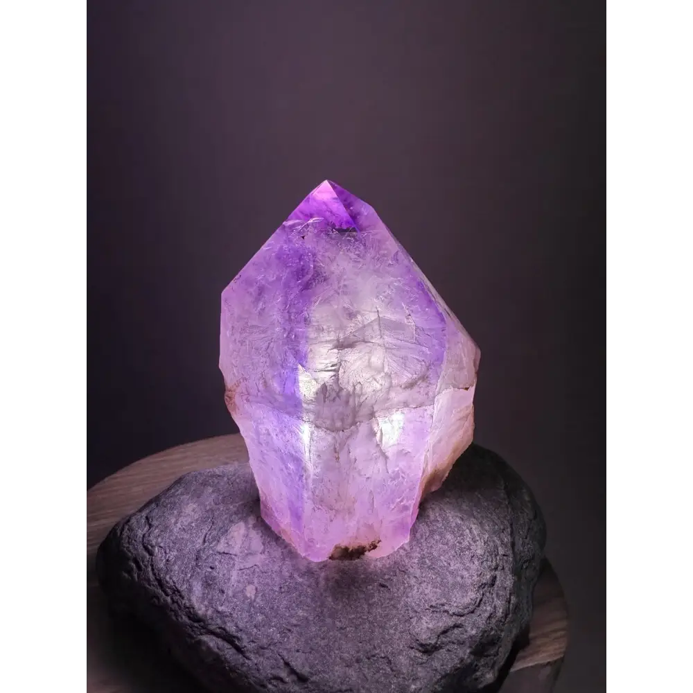Translucentes violettes Amethyst-Glas für Leuchtende Amethyst-Lampe