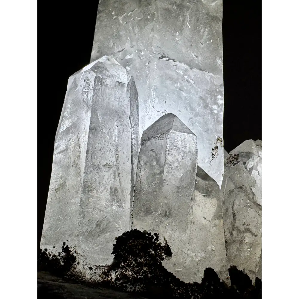 Transparenter Bergkristall-Cluster für Monumentale Bergkristall-Lampe