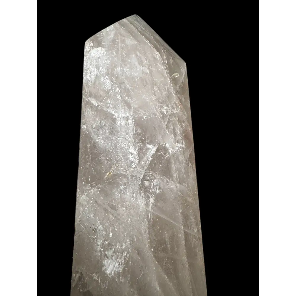 Transparente Bergkristallspitze mit beeindruckender Höhe für Mineralienliebhaber
