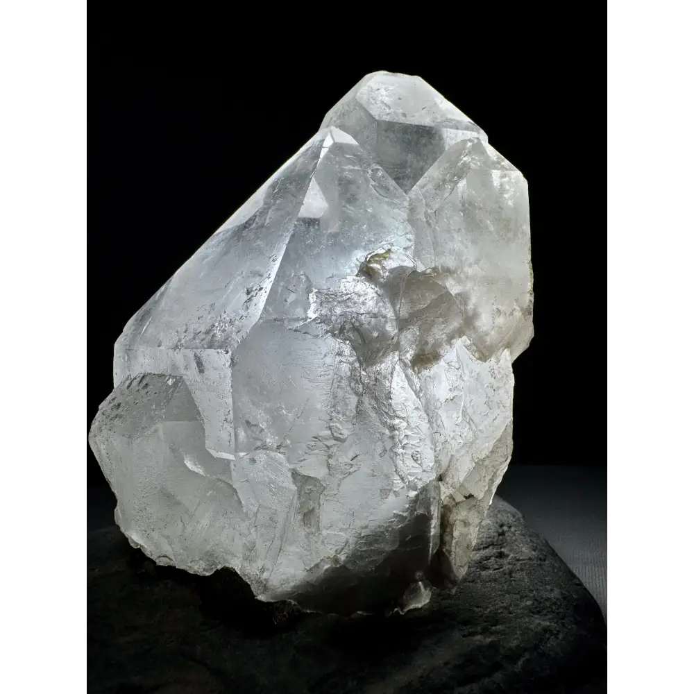 Transparente Bergkristall-Lampe mit Doppelspitzen für energetische Heilung und Dekoration
