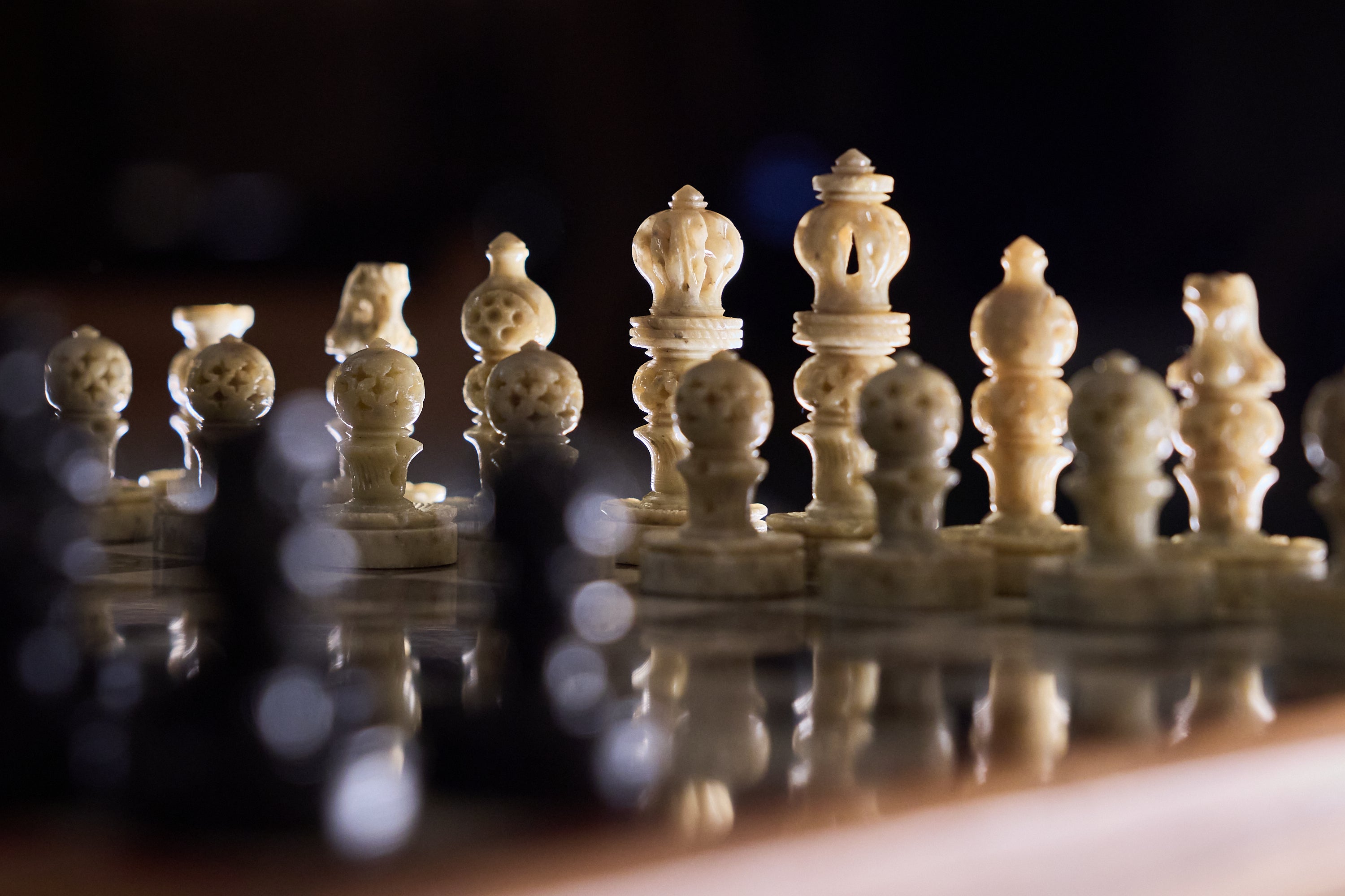 Marble Chess Set with Pieces in Natural Stone