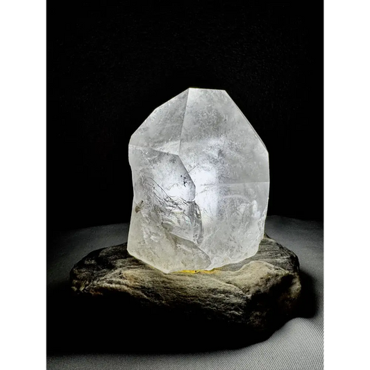 Transluzenter Bergkristall-Quarz für die Kompakte Bergkristall-Lampe