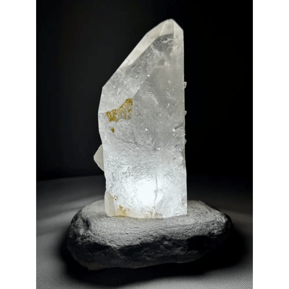 Close-up of yellow-toned rock crystal showing warm natural colour and clarity